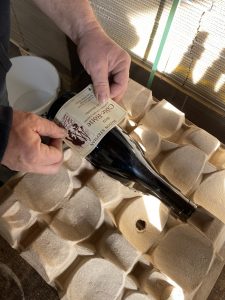 Maison Stephan labeling bottle